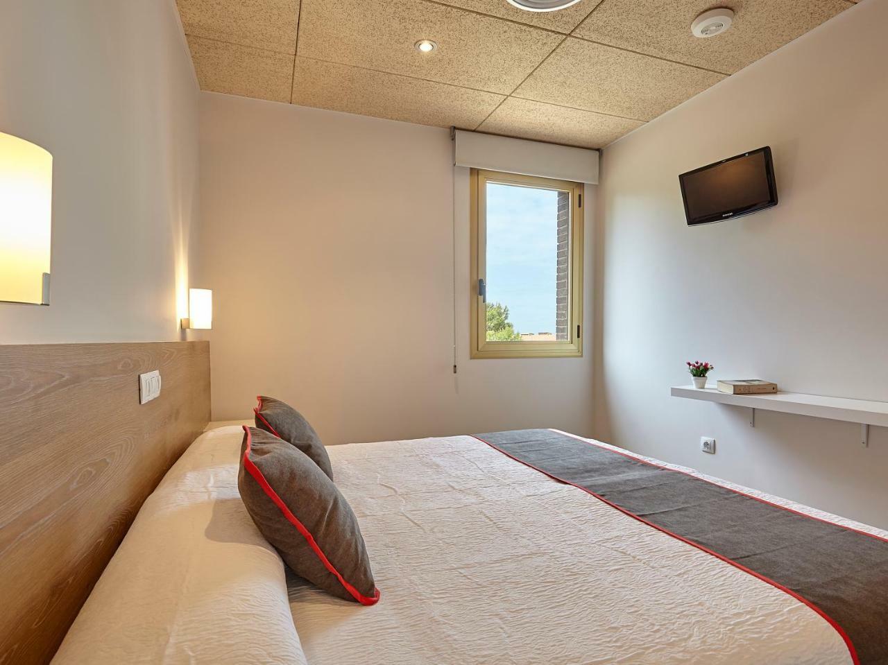 Hostal Nobadis Сервера Экстерьер фото